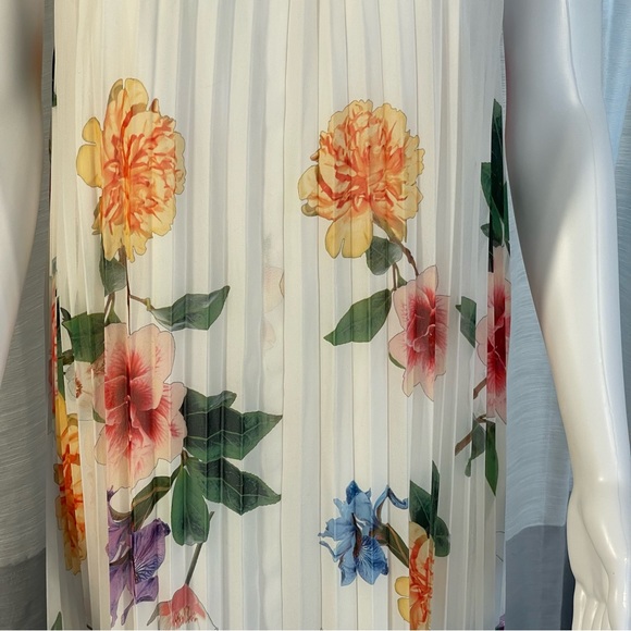 Alex Marie Ivory Floral Pleated Hi Low Gold Chain Strap Maxi Dress Sz 12 - Picture 4 of 11